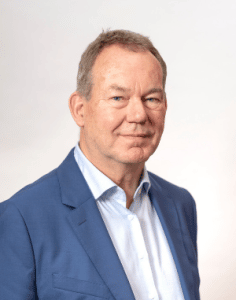 Albert van der Weerd COURIUS associate