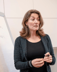 Monique Beerens COURIUS