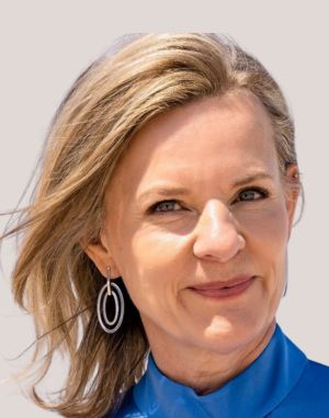 Inge Simons associate COURIUS