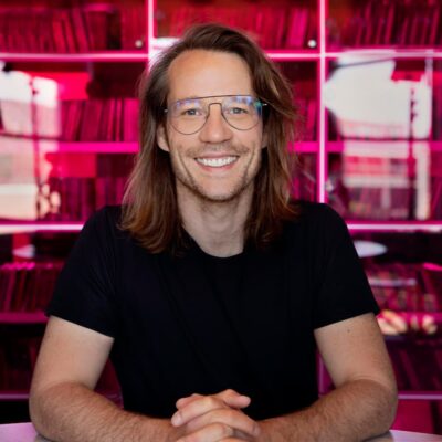 Giel Beelen en COURIUS